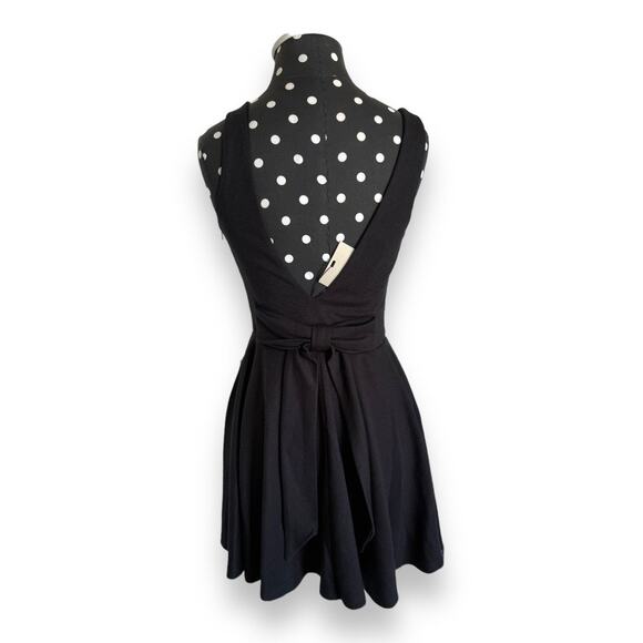 asos Womens Dress Sz 4 Black Skater Deep V Back Knit Solid Short Mini - Picture 7 of 10